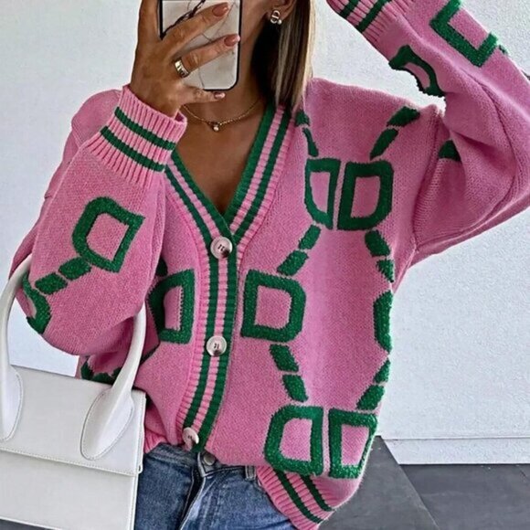 Pink Women's V-Neck Single-Breasted Letter Pattern Knitted Cardigan - Picture 1 of 4